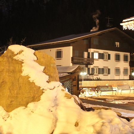 Appartamento Niki Campitello Campitello di Fassa Zewnętrze zdjęcie