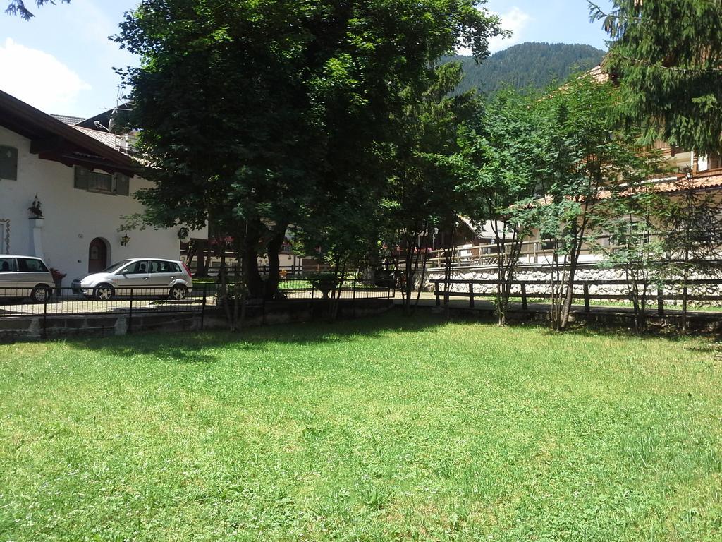 Appartamento Niki Campitello Campitello di Fassa Pokój zdjęcie