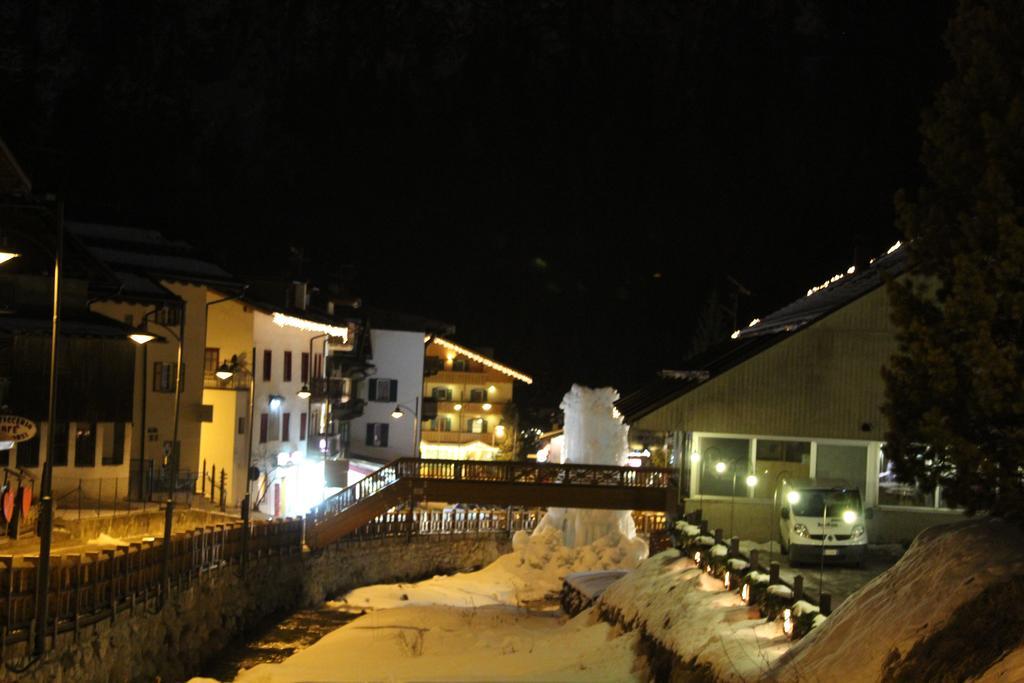 Appartamento Niki Campitello Campitello di Fassa Zewnętrze zdjęcie