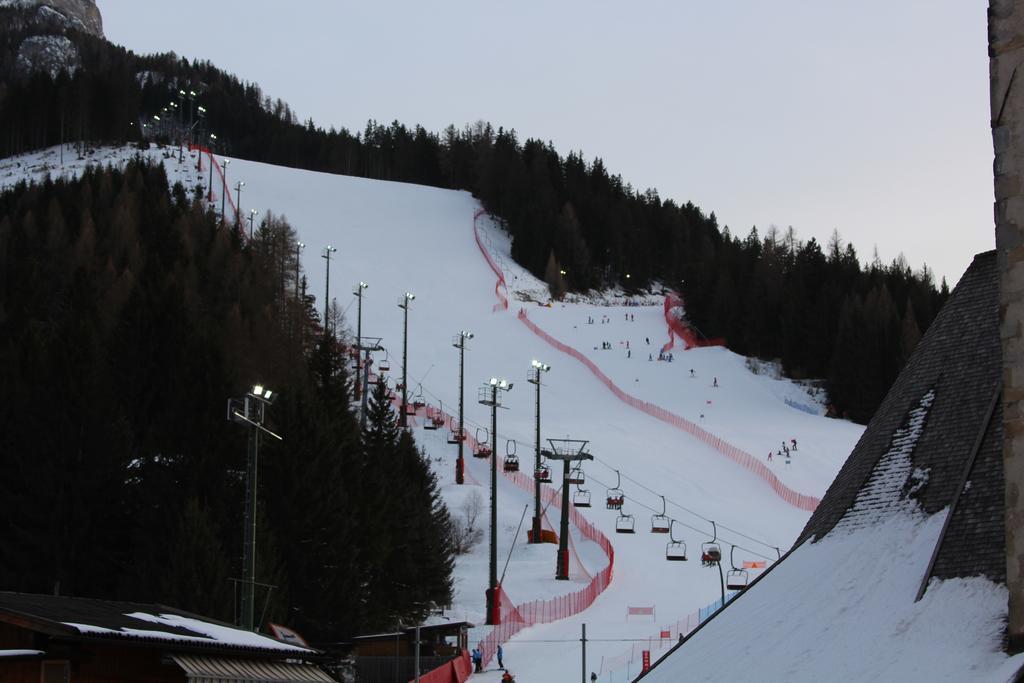 Appartamento Niki Campitello Campitello di Fassa Zewnętrze zdjęcie