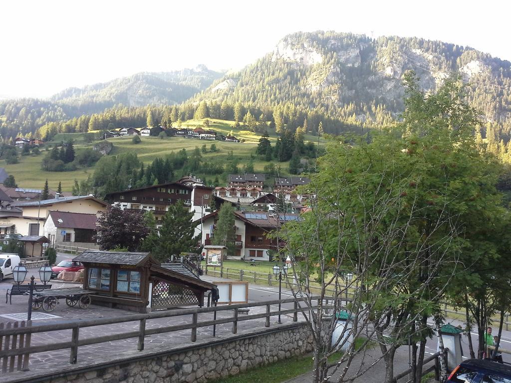 Appartamento Niki Campitello Campitello di Fassa Zewnętrze zdjęcie