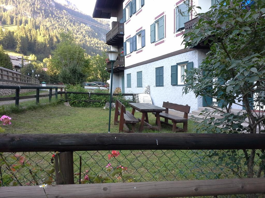 Appartamento Niki Campitello Campitello di Fassa Zewnętrze zdjęcie